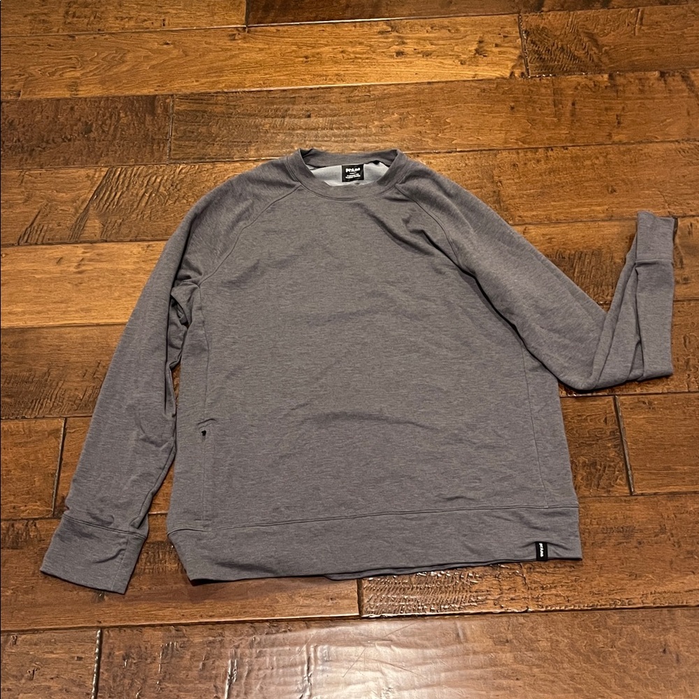 Long sleeve Prana shirt.